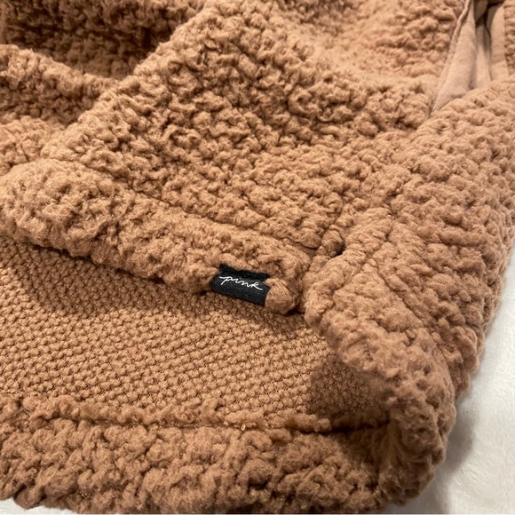 PINK Victorias Secret Brown Sherpa Teddy Sweater Hoodie New - Picture 10 of 10